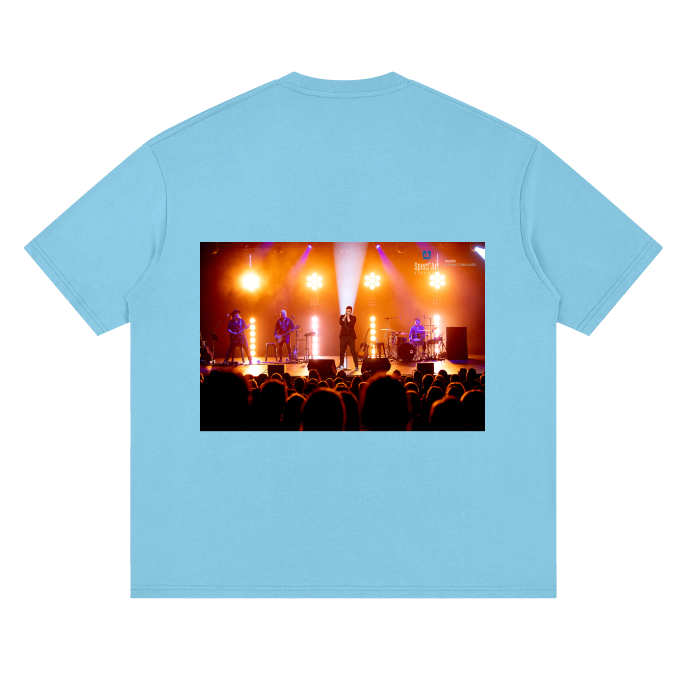 Light blue t-shirt with a concert scene printed on the back